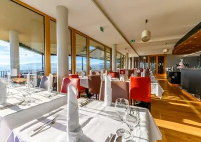 Tisch 7 2 Engener Hoehe Hotel Restaurant Rastanlage Engen Hegau Tisch7 KDS 5052 HDR